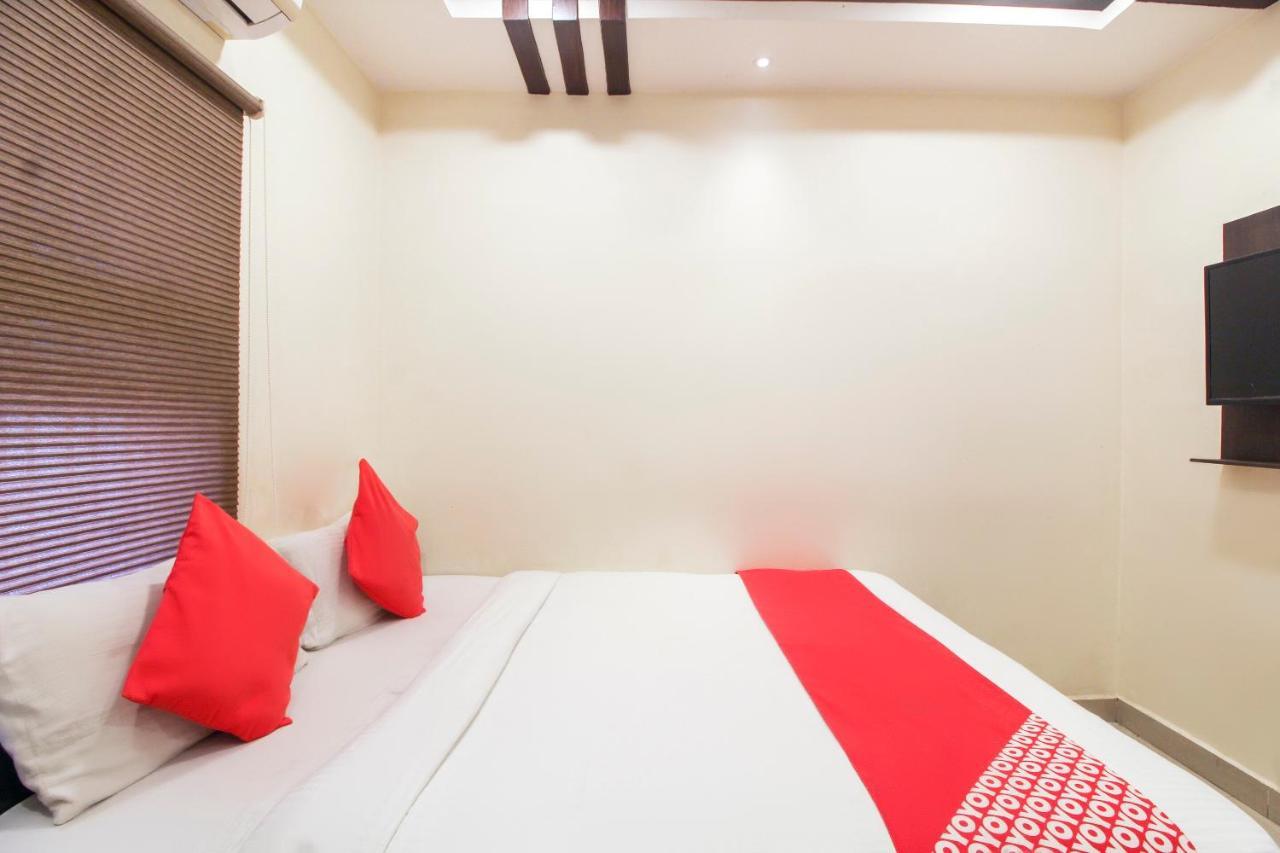 Hotel O Sri Harsha Residency Near Jntu Metro Hyderabad Eksteriør bilde