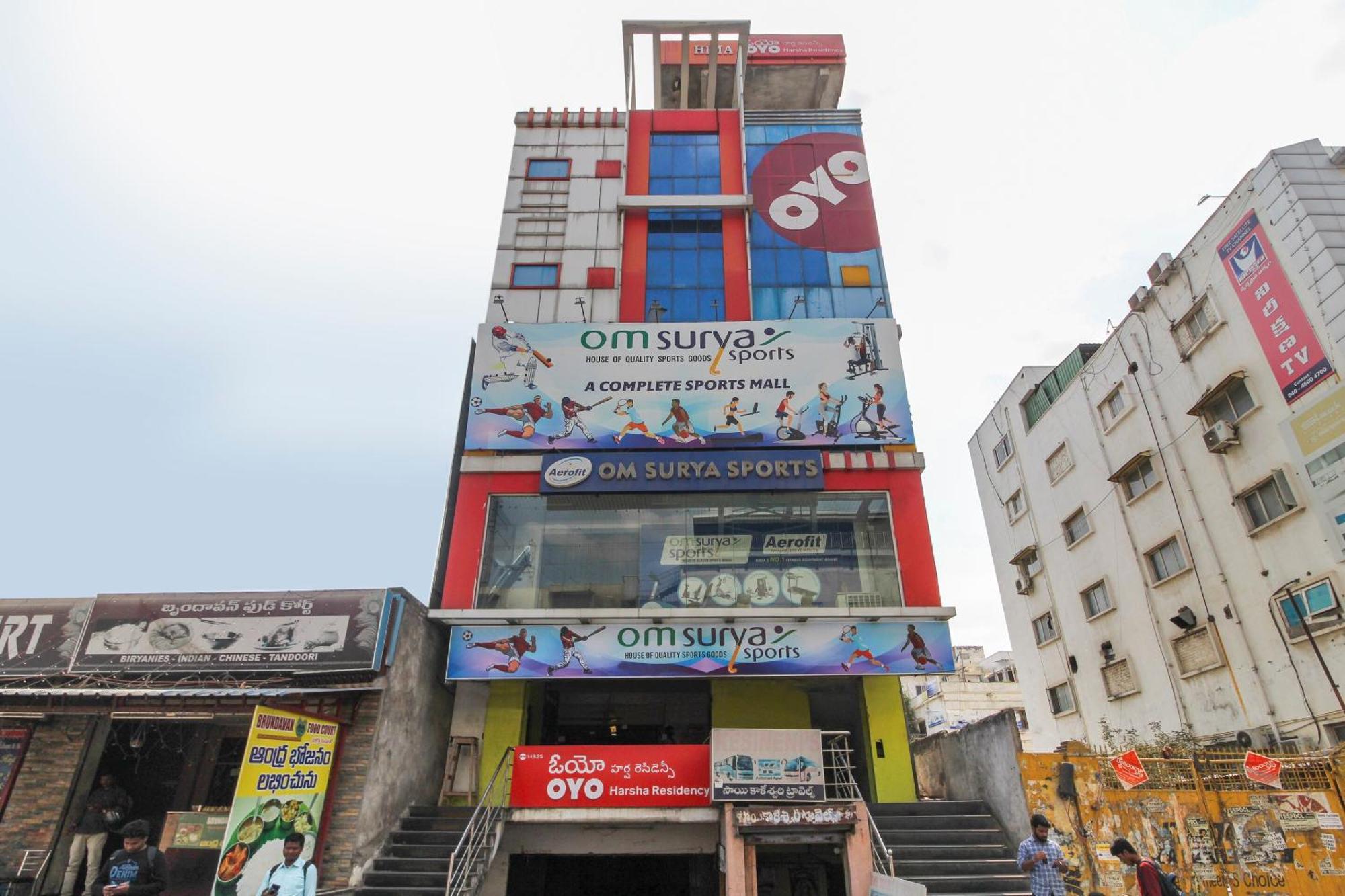 Hotel O Sri Harsha Residency Near Jntu Metro Hyderabad Eksteriør bilde