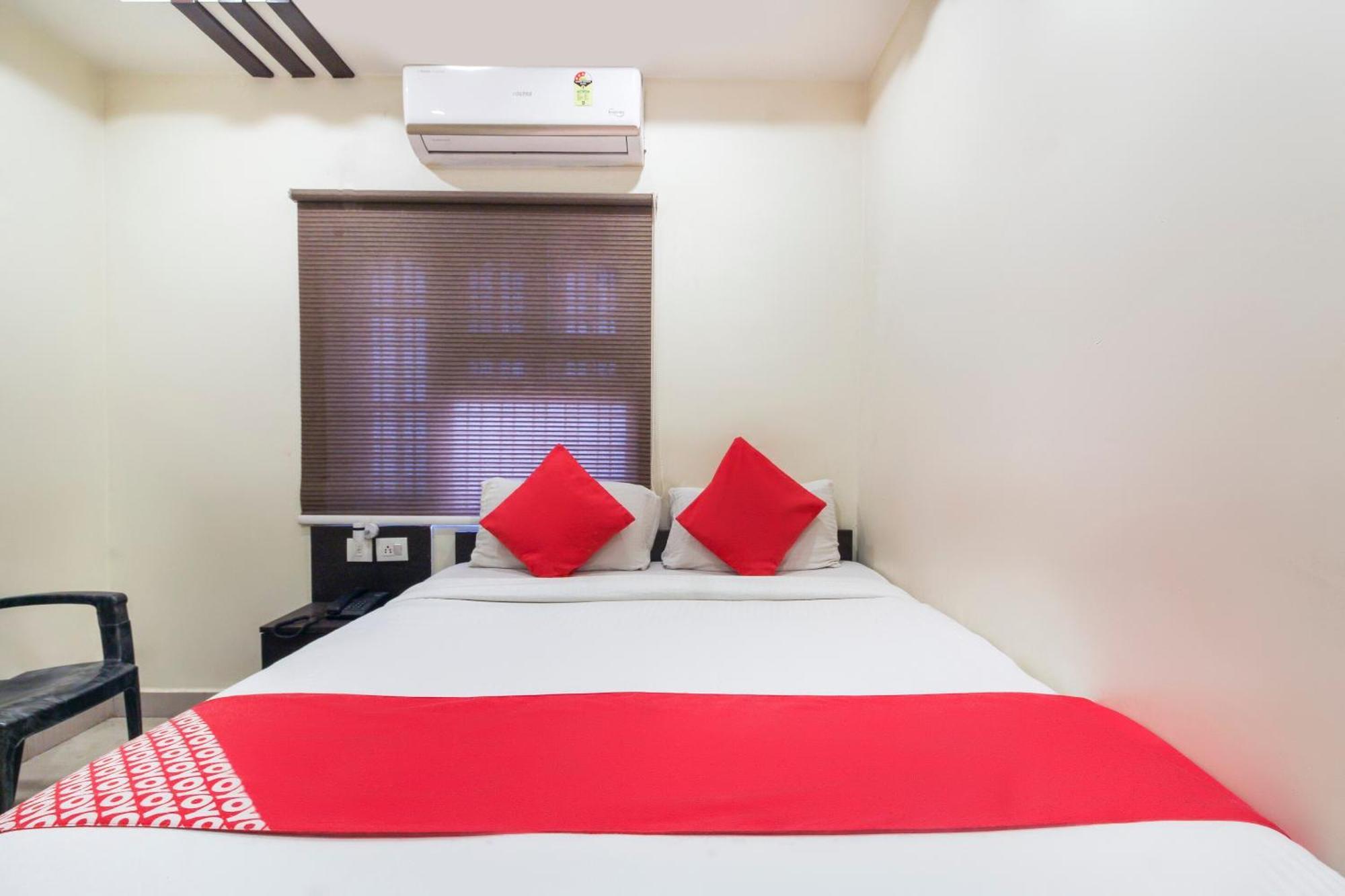 Hotel O Sri Harsha Residency Near Jntu Metro Hyderabad Eksteriør bilde